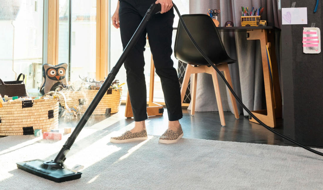 Parownica KARCHER SC 4 Deluxe EasyFix Iron Premium EU 1.513-281.0 dysza podlogowa  EasyFix  mozliwosci czyszczenie higiena