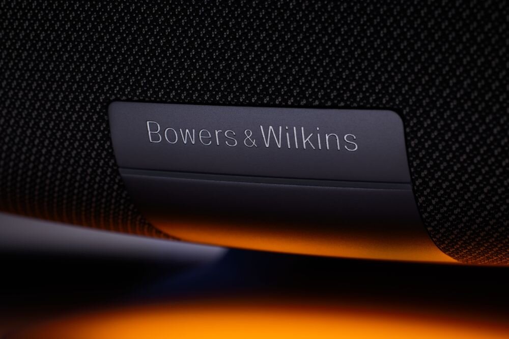 Głośnik mobilny BOWERS & WILKINS Zeppelin MCLaren Edition Ciemnoszary dzwiek styl 