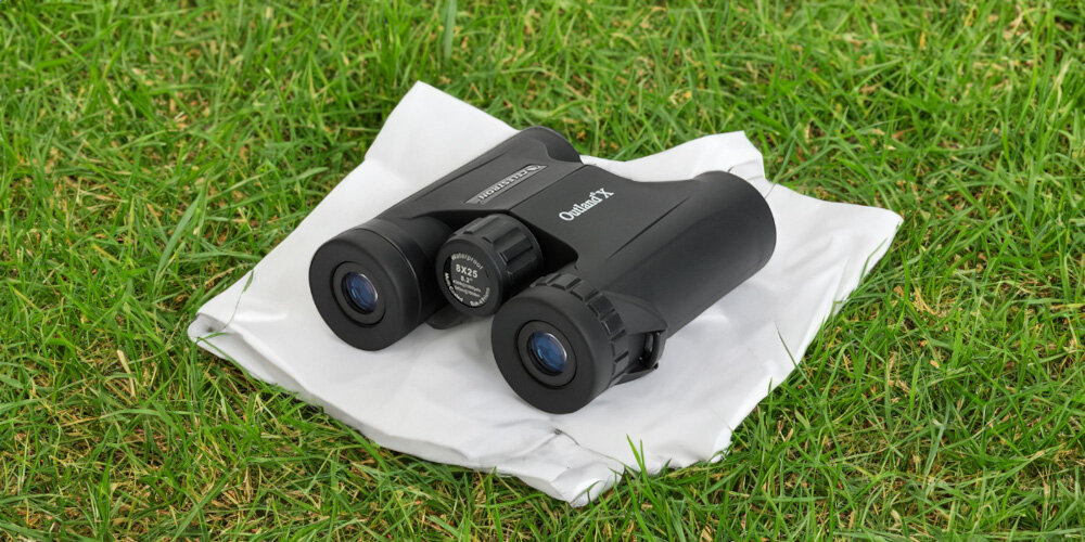 Lornetka CELESTRON Outland X 8x25 - Wysoka jakość obrazu
