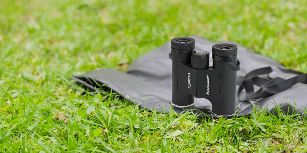  Lornetka CELESTRON Outland X 8x25 - Kompaktowa i lekka