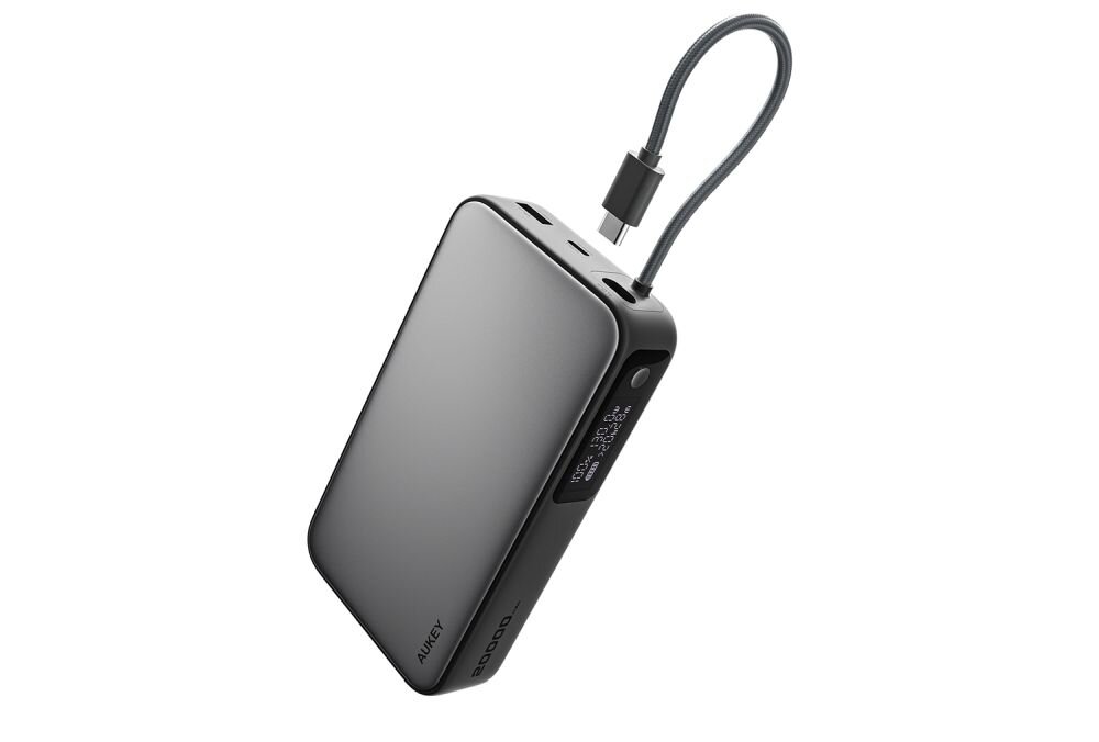 Powerbank AUKEY 20000 mAh z wbudowanym przewodem USB‑C prezentuje kompaktową obudowę na jasnym tle produktowym.