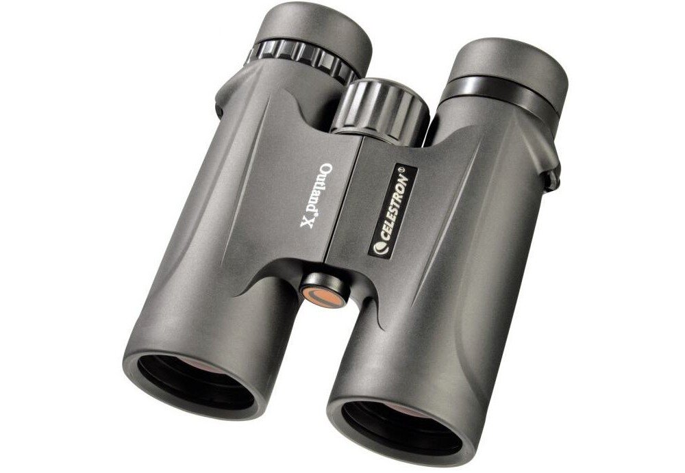 Lornetka CELESTRON Outland X 8x42 od frontu Szczelna konstrukcja oraz wypełnienie azotem 