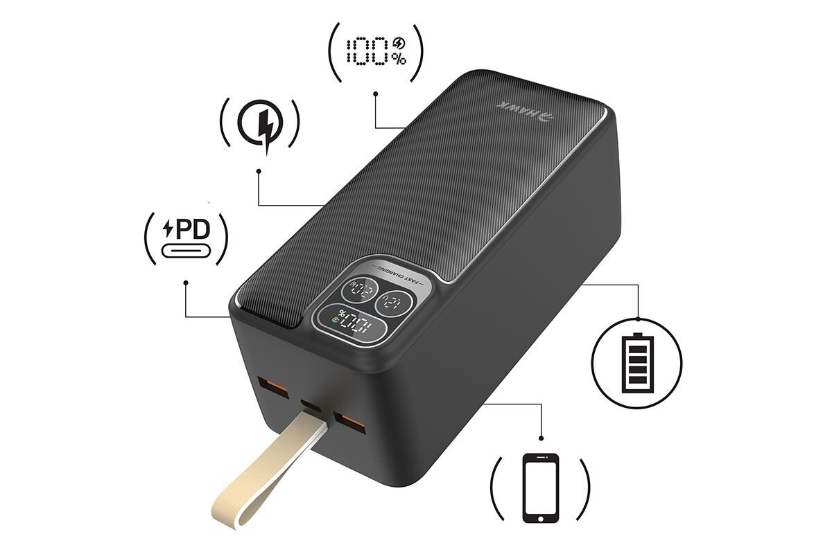 HAWK HW-PB50000 ekran LCD aktualny poziom energii w procentach napięcie i natężenie ładowania - powerbank na białym tle pod kątem