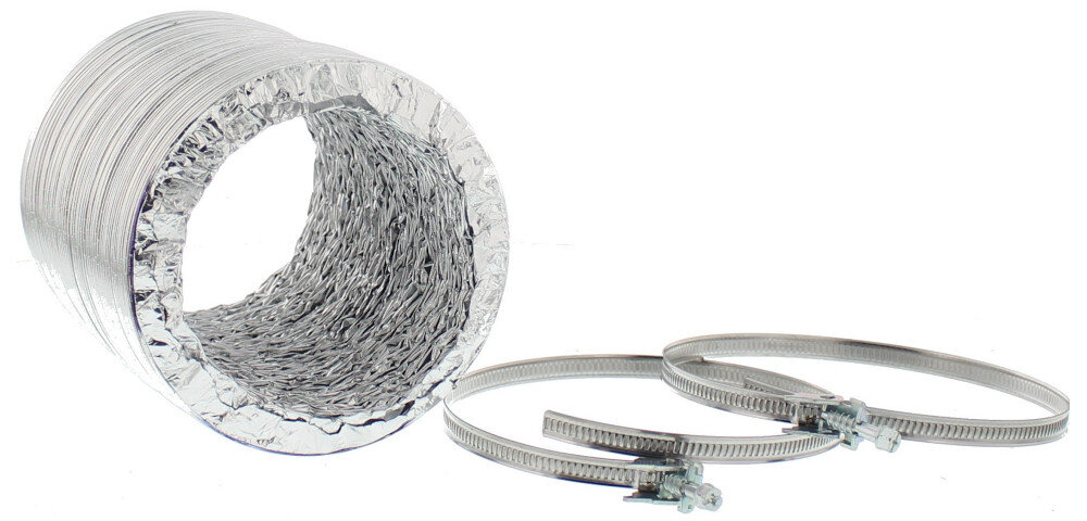 Na obrazie widoczny jest aluminiowy przewód wentylacyjny o falistej strukturze oraz dwa metalowe zaciski. Przewód jest rozwinięty, ukazując wnętrze, a zaciski leżą obok niego.
