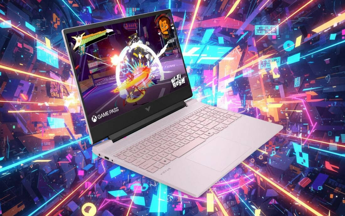 Laptop HP Victus 15 - Osoba grająca w grę wideo na laptopie, skupiona na ekranie, otoczona przyjemną atmosferą. AMD Ryzen, NVIDIA GeForce RTX