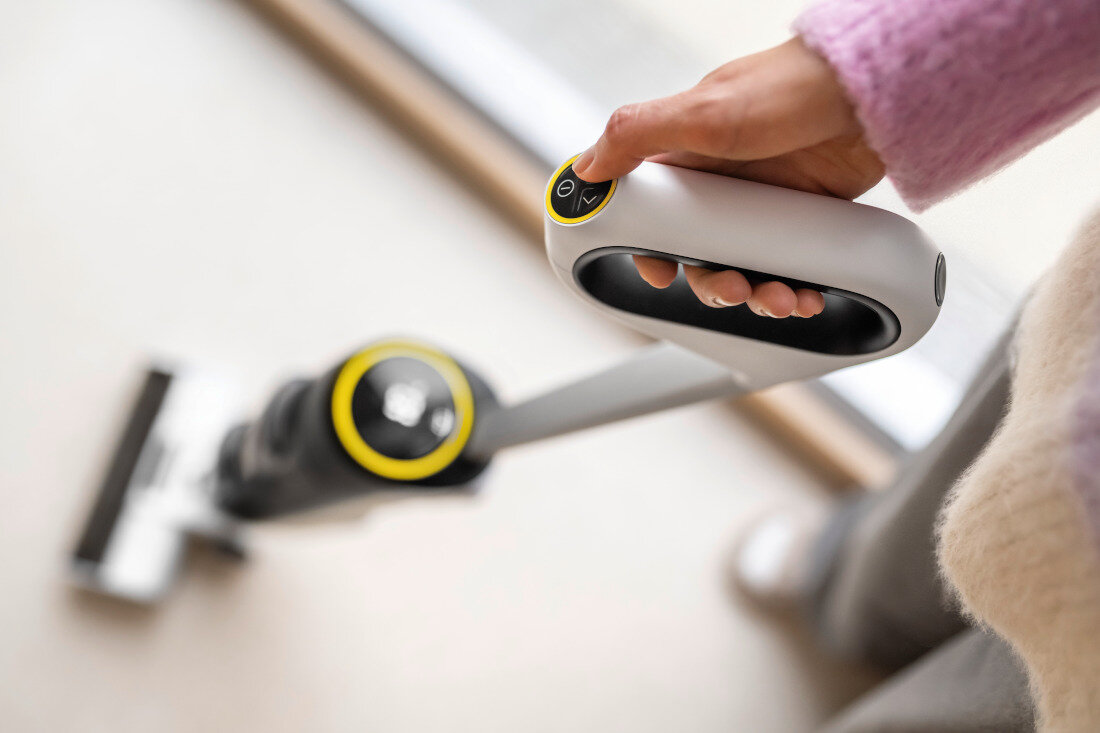 ODKURZACZ PIONOWY MOPUJĄCY KARCHER FCV 4 EXTRA+ EU 1.056-134. czas pracy metraż czas ładowania bateria działanie potrzeba