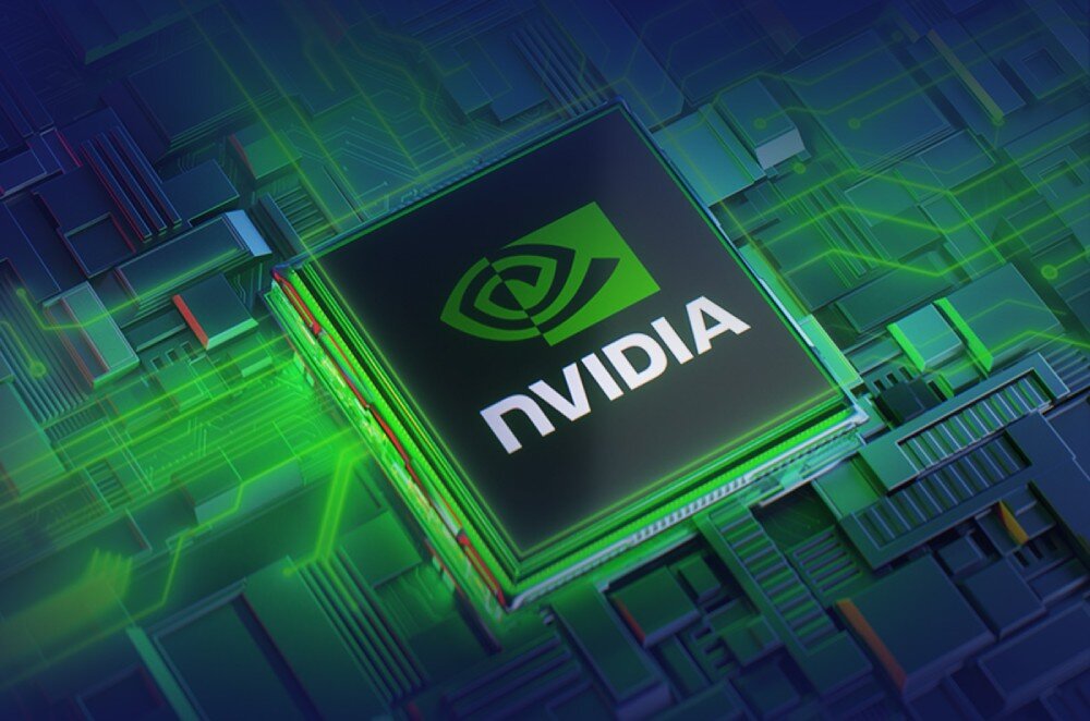 Komputer LENOVO Legion T7 34IAS10 Układ scalony z logiem Nvidia na tle zielonych linii symbolizujących przepływ danych, karta graficzna, technologia DLSS 4