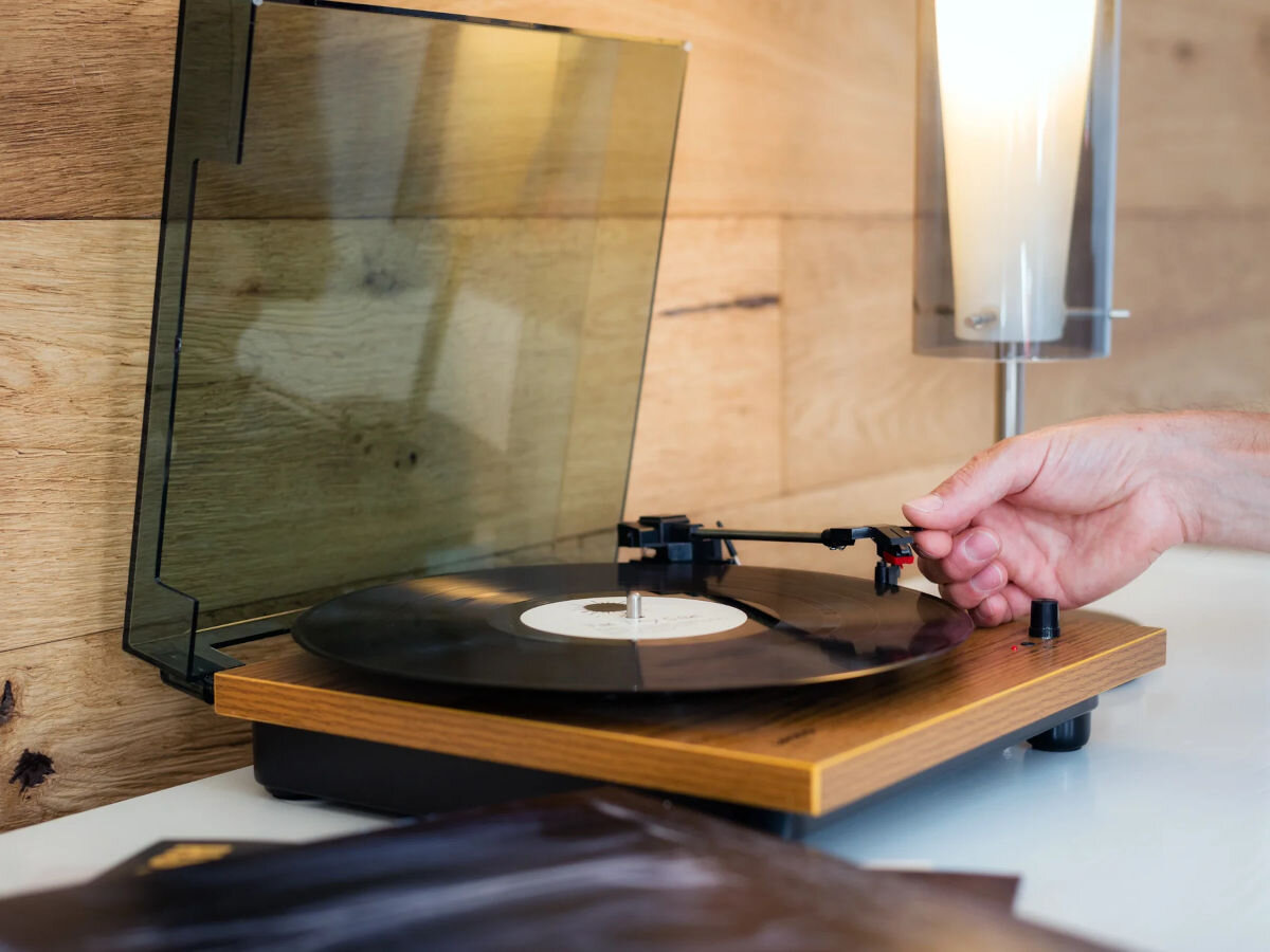 Gramofon LENCO LS-10 - parametry fizyczne