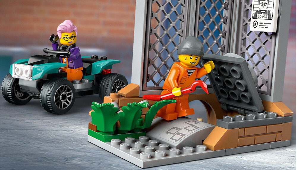 KLOCKI LEGO CITY POLICYJNA CIĘŻARÓWKA Z LABORATORIUM KRYMINALNYM 60418 detale scena quad