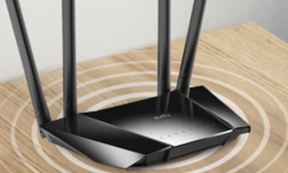 Router CUDY LT400 anteny sygnał odbiór