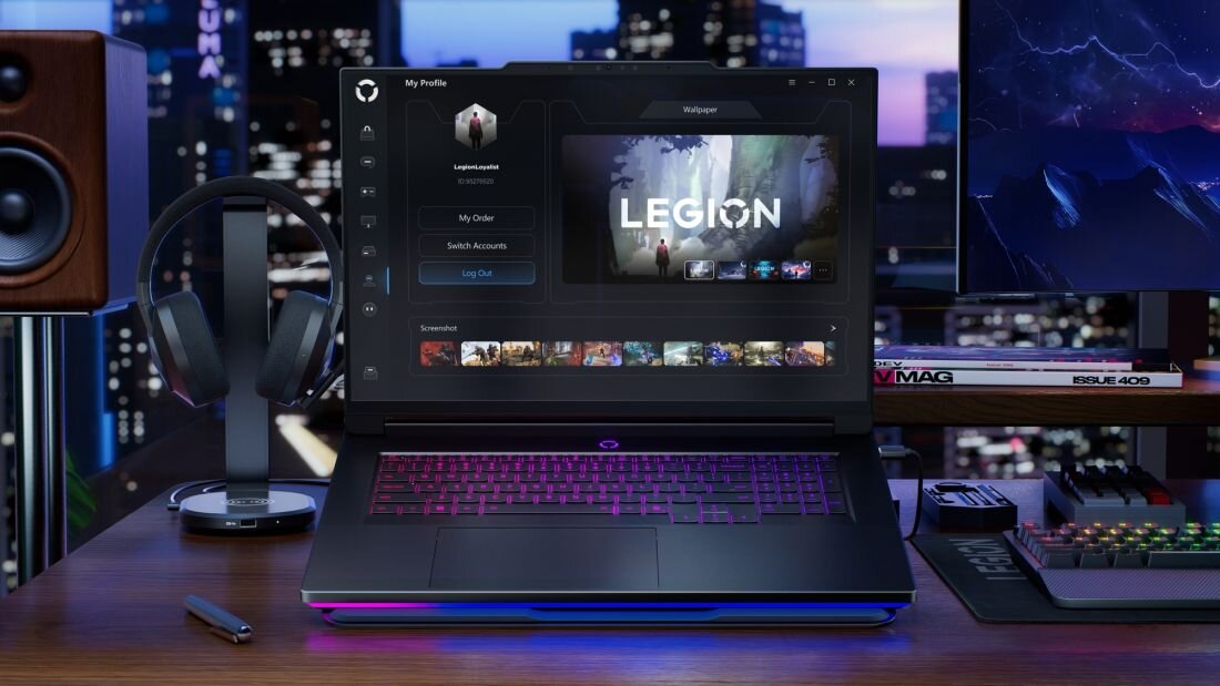 Lenovo Legion z aplikacją Legion Space i profilem użytkownika na ekranie z fioletowym podświetleniem klawiatury - Legion Space 
