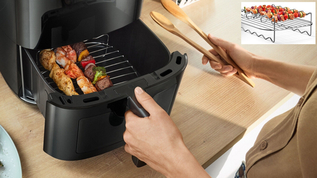 Air Fryer Frytkownica beztłuszczowa BOSCH Serie 6 MAF671B1 7.2l z 7 automatycznymi programami i okienkiem do podgląd potrawy Zestaw do grillowania szpikulce taca grillowa rozwijaj swoje kulinarne umiejętności
