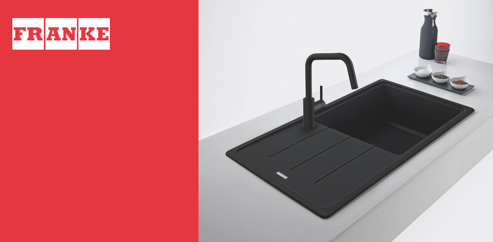 BATERIA KUCHENNA FRANKE LINA U PULL-OUT wizualizacja kuchnia blat zlewozmywak jasne wnętrze logo marka znak