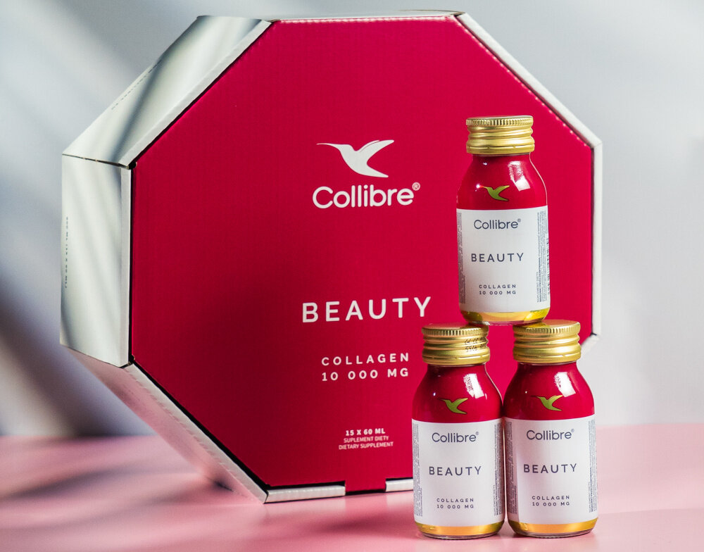Kolagen COLLIBRE Beauty shot 15 x 60 ml trzy buteleczki na tle pudełka dla włosów i paznokci cynk 10 mg biotyna 50 µg kolagen pierwsze efekty już po kilku tygodniach minimalnie 90 dni
