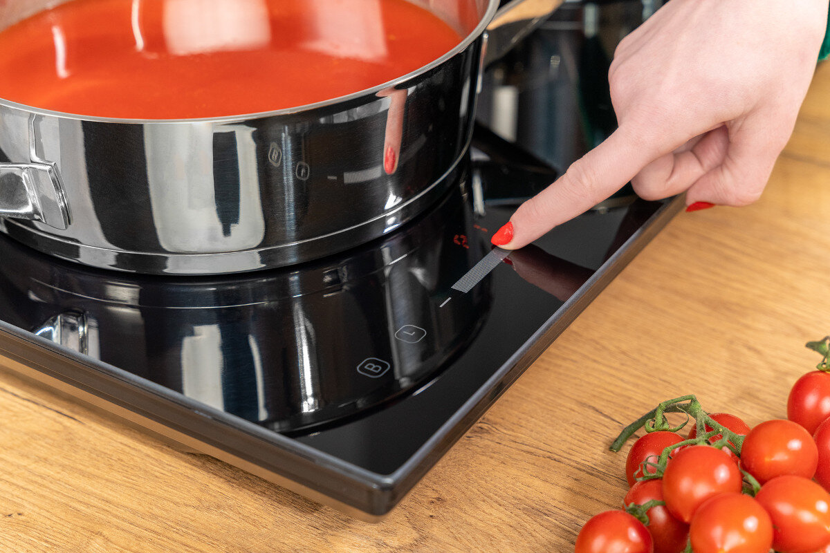 Kuchenka nastawna GOTZE&JENSEN IP201 moc temperatura