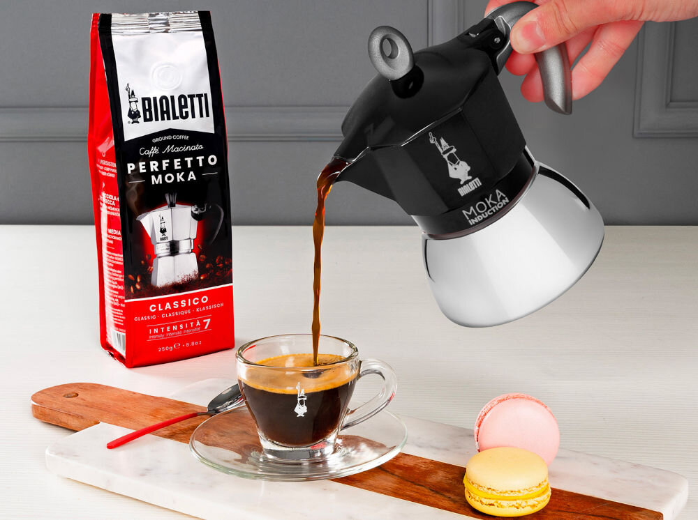 Kawiarka BIALETTI New Moka Induction 4 TZ Czarny 150 ml dla miłośników kawy