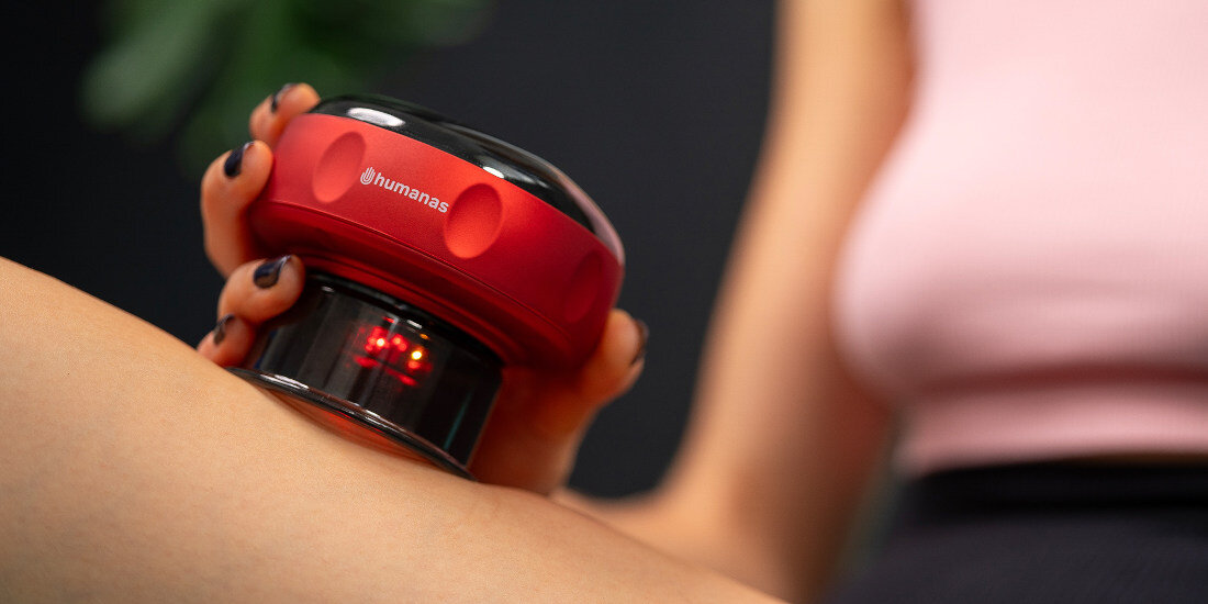 Masażer ręczny antycellulitowy HUMANAS BB01 Plus Czerwony Bańka masująca Biały Twoje domowe SPA chińska medycyna technologia temperatura 3 nasadki 12-stopniowa regulacja mocy Relaksuje mięśnie poprawia krążenie krwi ujędrnia skórę Pilot zdalnego sterowania akumulator 