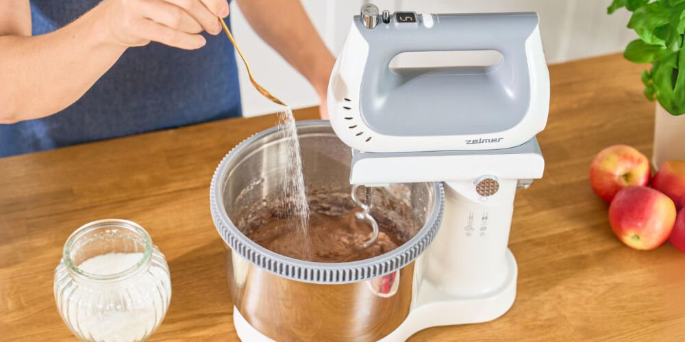 Mikser ZELMER ZHM2659 Supersilentmoc 1400 W funkcjonalność stalowa misa 3,8 l do wielu zadań intuicyjne sterowanie wyświetlacz LED cicha praca czysta przyjemnosc z korzystania końcówki do mieszania i do zagniatania ciasta lekkie ciasta bardziej wymagające wypieki dla każdego entuzjasty gotowania 