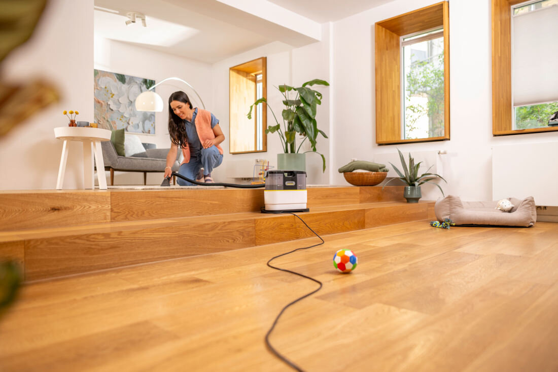 Odkurzacz KARCHER SE 2 Spot 1.081-410.0 Swoboda ruchu i duży zasięg Długi przewód zasilający wąż ssący zasięg pracy