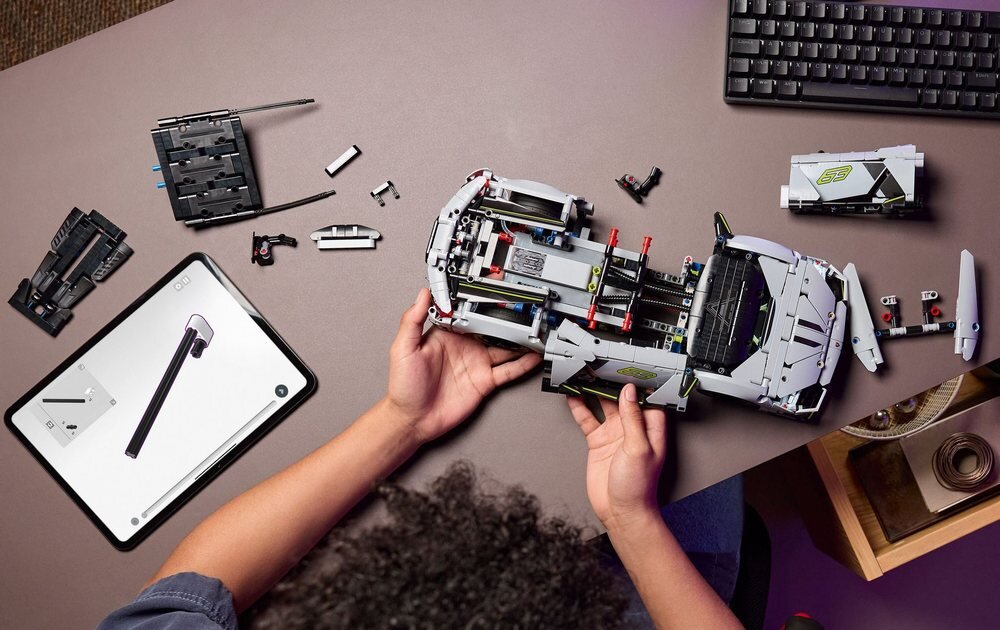 LEGO 42214 Technic Supersamochód Lamborghini Revuelto zdolności manualne rozwój dziecka koordynacja umiejętności wyobraźnia 
 