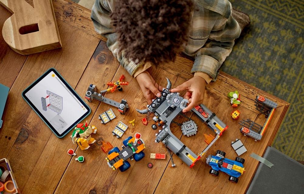 LEGO 72039 Super Mario Mario Kart - Bowser i jego zamek zdolności manualne rozwój dziecka koordynacja umiejętności wyobraźnia 
 