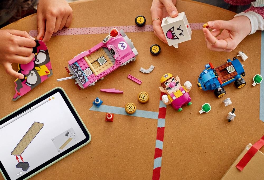 LEGO 72038 Super Mario Mario Kart - Wario i King Boo zdolności manualne rozwój dziecka koordynacja umiejętności wyobraźnia 
 