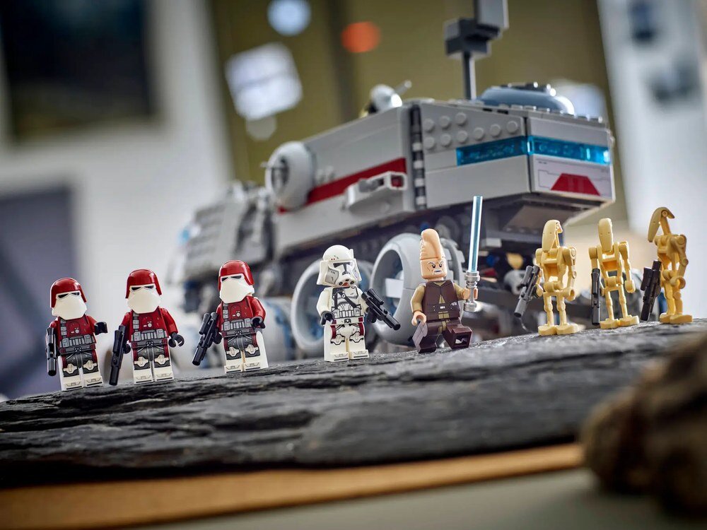 LEGO 75413 Star Wars Czołg Republiki Juggernaut   kv lifestyle początek opisu sekcja nagłówkowa