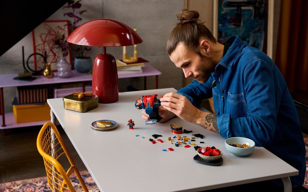 LEGO 76326 Marvel Popiersie Iron Spider-Mana relaks spędzanie czasu kreatywne myślenie koordynacja