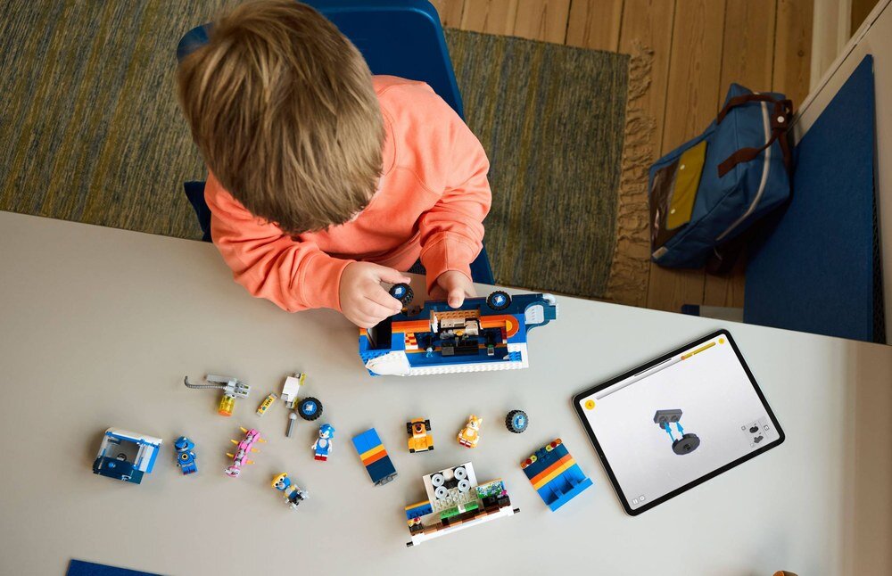 LEGO 77006 Sonic the Hedgehog Sonic i pojazd do zadań specjalnych zdolności manualne rozwój dziecka koordynacja umiejętności wyobraźnia