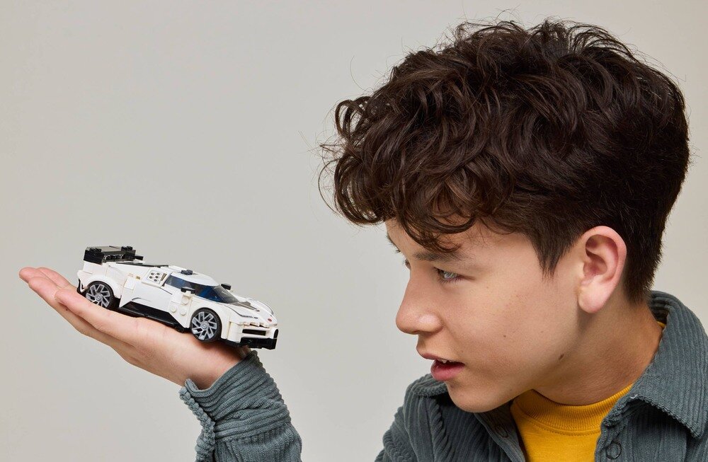 LEGO 77240 Speed Champions Hipersamochód Bugatti Centodieci minifigurka kierowcy