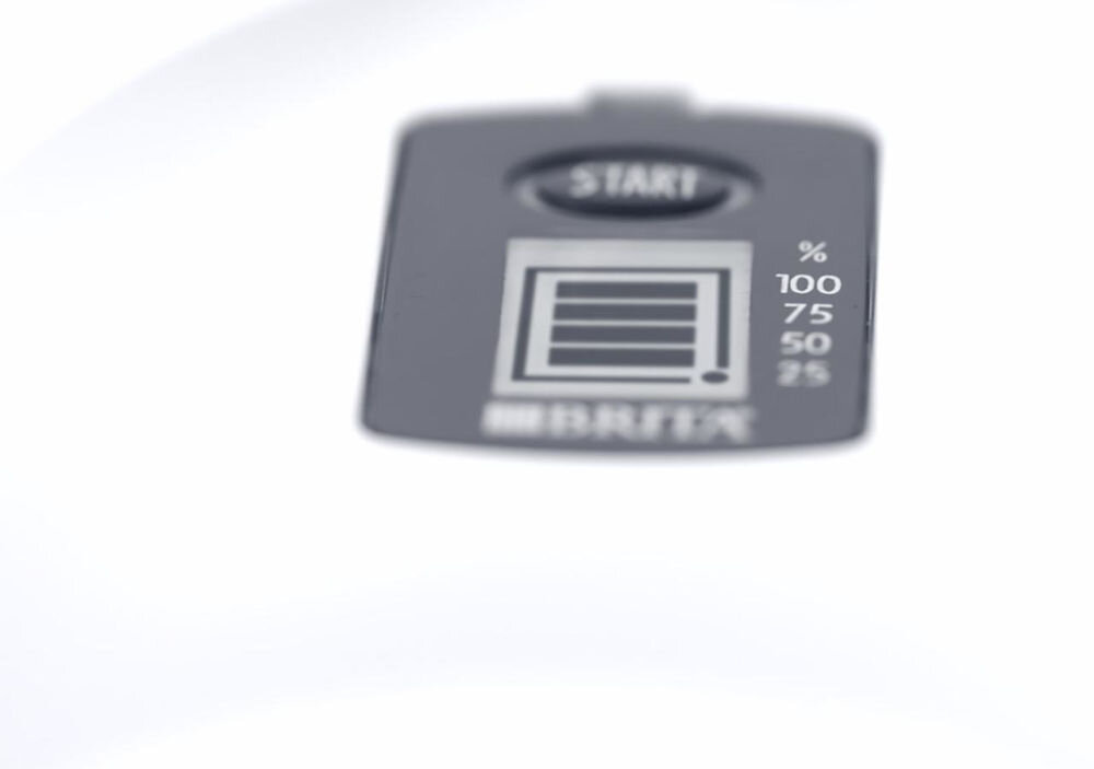 Dzbanek filtrujący BRITA Marella XL Niebieski + 4 wkłady Pure Peformance Pro funkcjonalna technologia komfort użytkowania funkcja Brita Memo przypomina o wymianie filtra co 4 tygodnie praktyczna pokrywka z uchylną klapką wygoda użytkowania funkcjonalność 