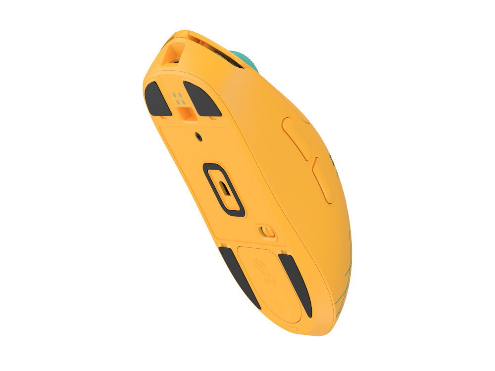 A4TECH Bloody R72 R72 Ultra Duo Renegade USB-A, jak i USB-C komputerami stacjonarnymi, laptopami, MacBookami oraz Chromebookami - mysz od spodu na białym tle