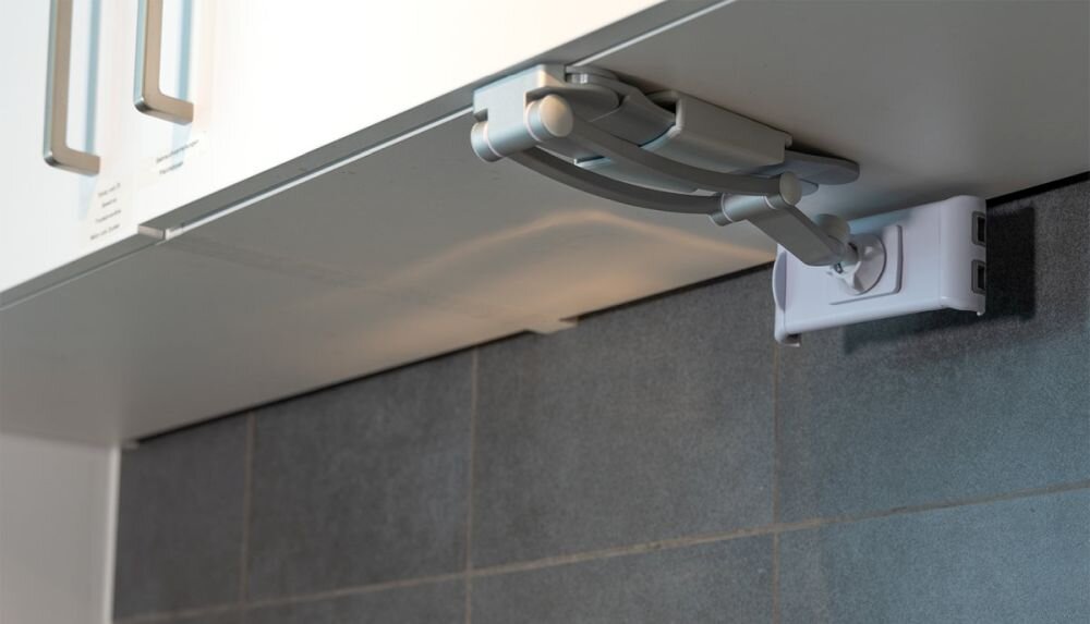 Uchwyt kuchenny ErgoFix H7 srebrny – aluminium, klej 3M, szerokość do 18 cm, gumowe wykończenia