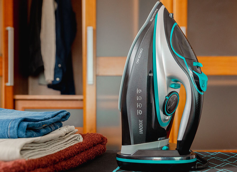 Żelazko bezprzewodowe CECOTEC IronHero 3100 przyjemność prasowania