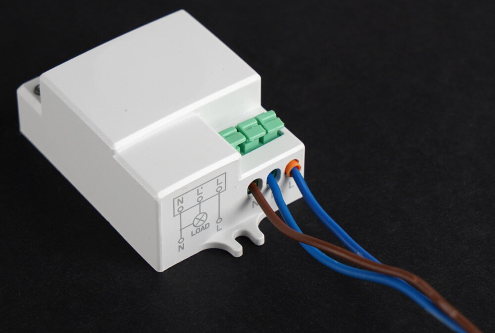 Czujnik ruchu EL HOME MVD-04B7 sensor foto-optyczny automatyczne dostosowanie dzialania aktywuje oswietlenie