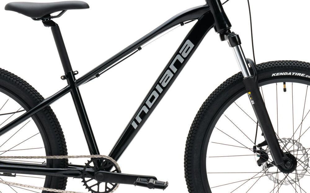 Rower górski MTB INDIANA X-Dirt 1.0 M14 26 cali męski Czarny połysk rower na białym tle widoczny z boku 14-calowa stalowa rama bardzo dobrze tłumi wibracje bardzo wytrzymała łatwa w naprawie wybór rozmiaru ramy Twój wzrost mierzony w zrelaksowanej pozycji typ roweru dla osób o wzroście od 140 do 190 cm