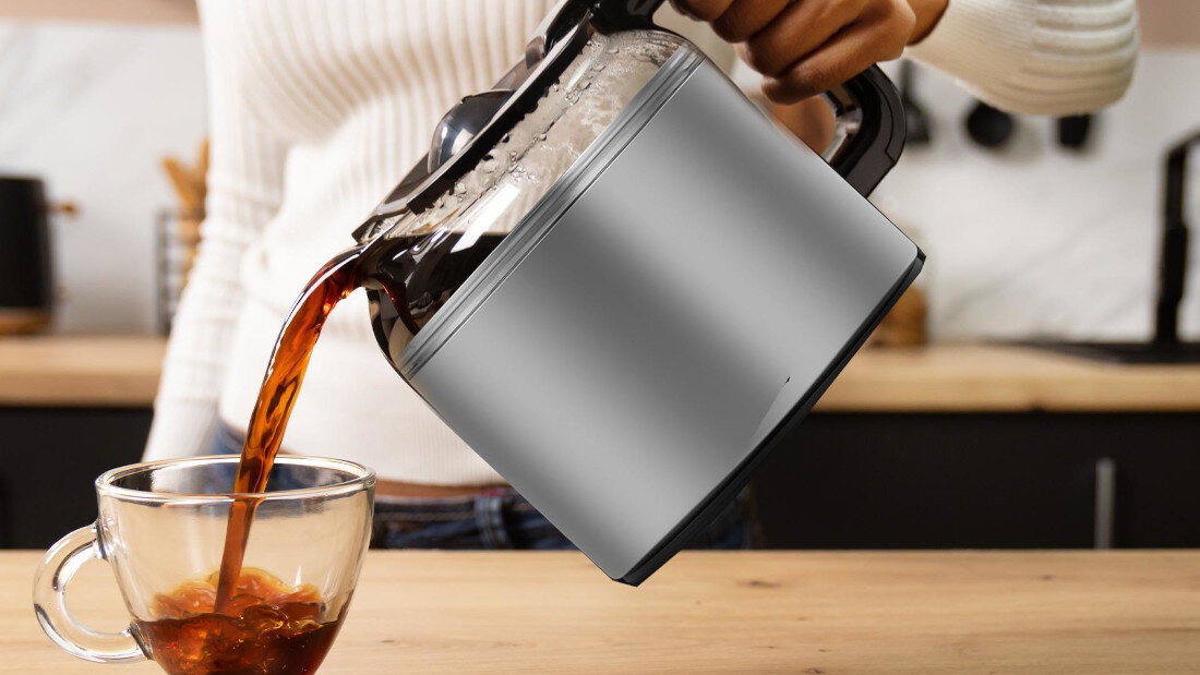 Ekspres CECOTEC Coffee 66 Drop & Thermo Zawsze czysto i bez bałaganu System antykapaniowy utrzymuje porządek i przekłada się na żywotność