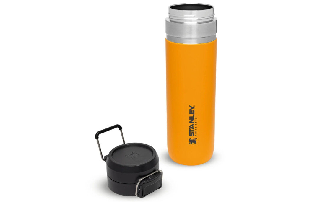 Butelka termiczna STANLEY Quick Flip Pomarańczowy 700 ml Łatwe czyszczenie wolna od BPA i przystosowana do mycia w zmywarce