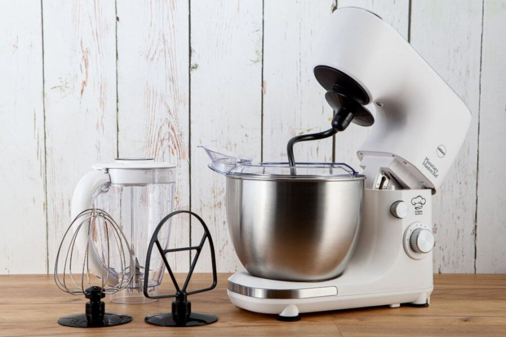 Robot kuchenny planetarny ELDOM WRK2500 600W z blenderem kielichowym wyposazenie komplet akcesoria zestaw duza stalowa misa 4 rodzaje koncowek uzytkowanie wszystkie rodzaje ciast kremow i deserow