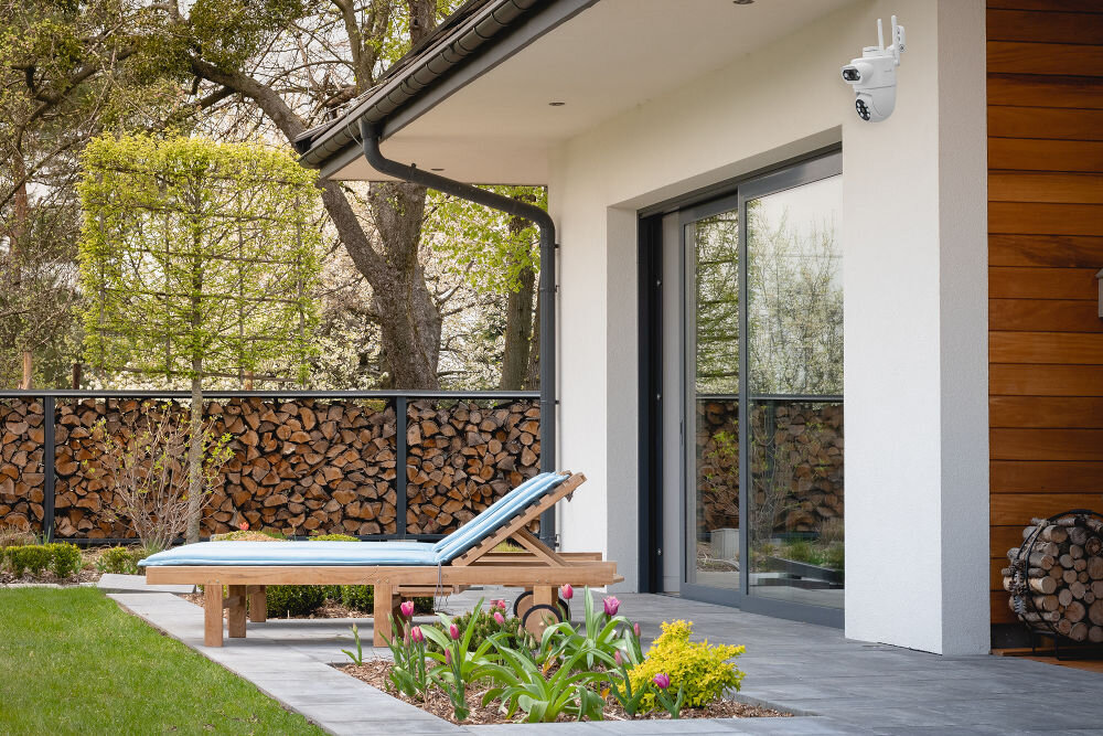 Kamera SETTI+ SC762 3MP+3MP 2K skierowana na ogród certyfikat ip65 temperatura od -10°C do +55°C