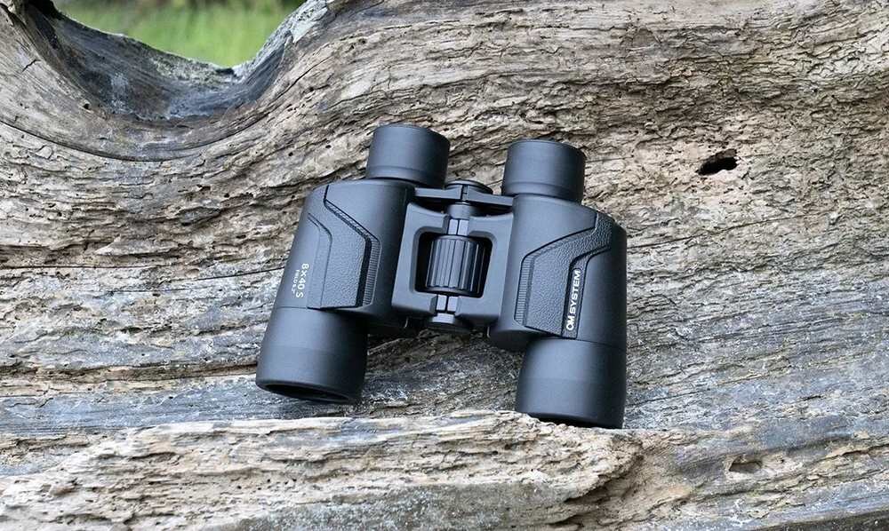 Lornetka OM System (Olympus) 8x40 S jasny obraz pryzmat Porro BaK-7 powłoka antyrefleksyjna