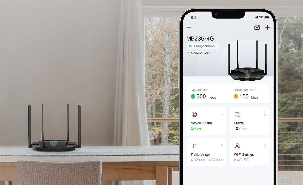 Router MERCUSYS MB235-4G Router ustawiony na stole w pomieszczeniu, obok wizualizacji aplikacji mobilnej pokazującej status sieci, liczbę użytkowników, transfer i ustawienia Wi-Fi, aplikacja, funkcje, narzędzia