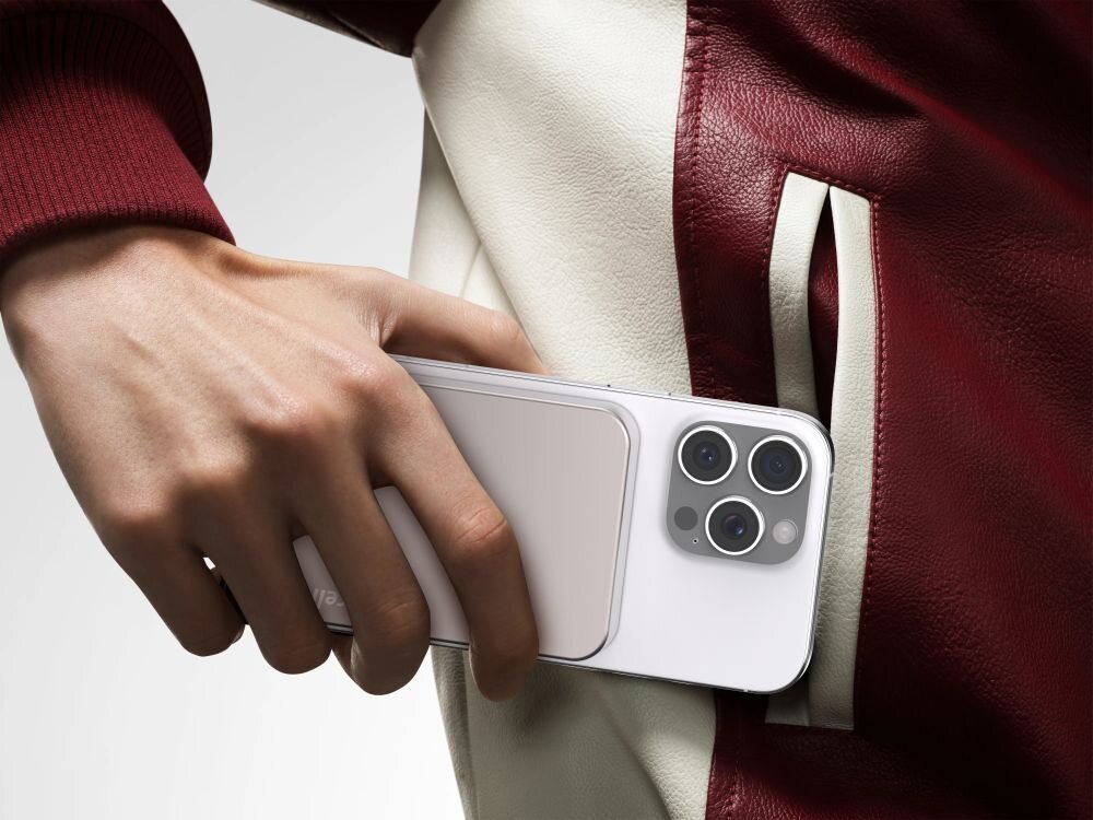 CELLLINE MagSafe 5000 mAh (102 x 70 x 14,5 mm) 118 g cienkiej obudowie - powerbank przyczepiony do telefonu chowany do kieszeni