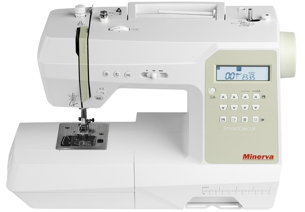 Maszyna do szycia MINERVA SmartDecor duży ekran LCD, wzorniki ściegów, automatyczny nawlekacz igły, szufladka na akcesoria