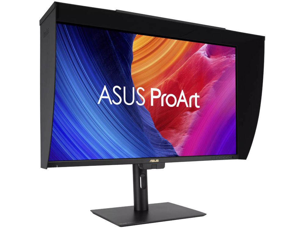 Monitor ASUS ProArt PA32UCE 31.5 cala 3840x2160px IPS prezentacja monitora pod kątem na białym tle zgodność z Calman Ready Light Illusion ColourSpace CMS szybki proces kalibracji