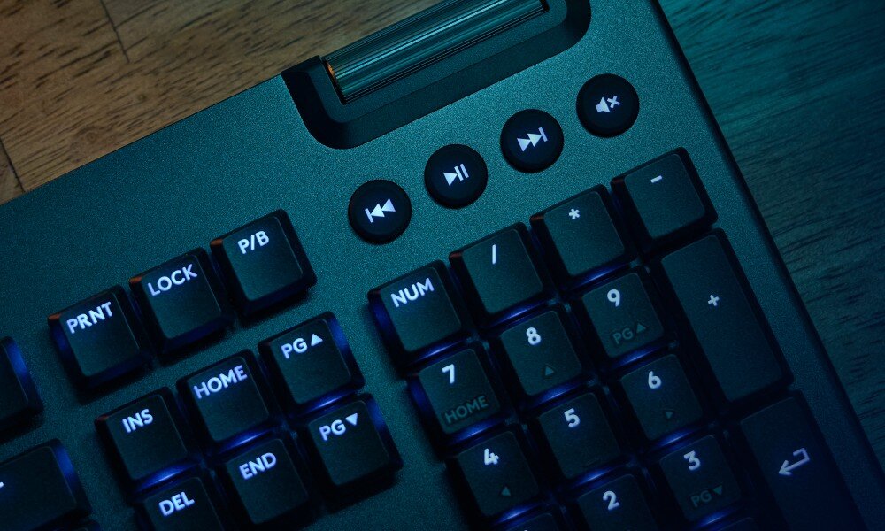 Klawiatura LOGITECH G915 X Czarny klawisze skróty rolka
