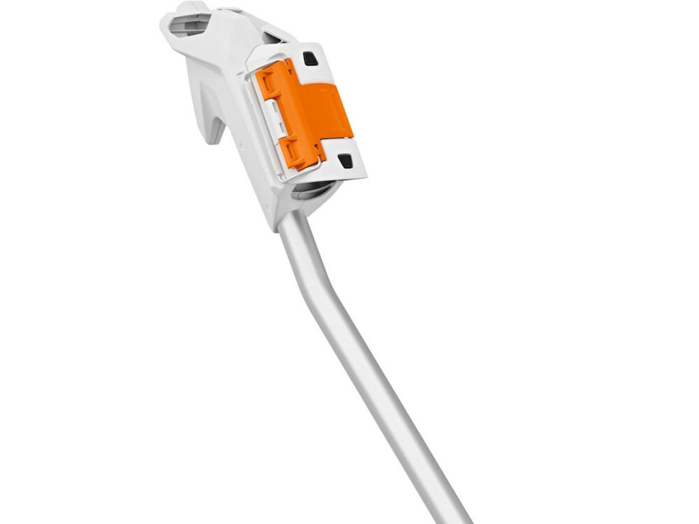 Wysięgnik STIHL GTA 26 GA018205000, odporność, korozja, masa, zestaw, na białym tle zbliżenie na uchwyt montujący wysięgnik z piłą