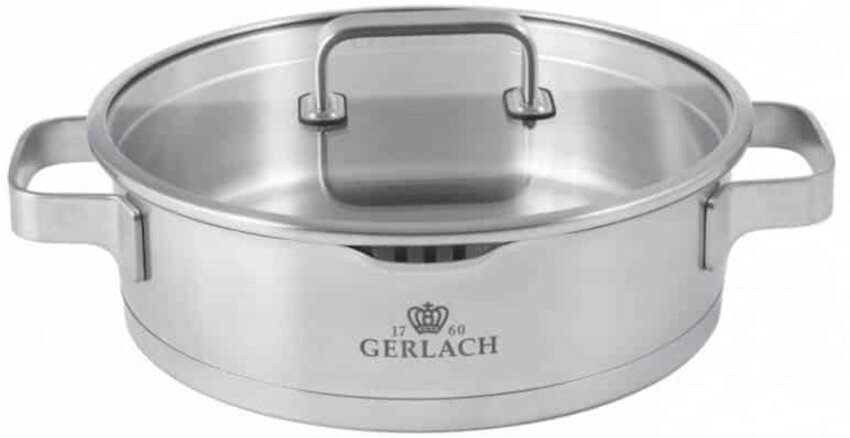 Na obrazie widoczny jest metalowy garnek z pokrywką i uchwytami po obu stronach. Na garnku znajduje się logo z napisem \'GERLACH 1760\'.