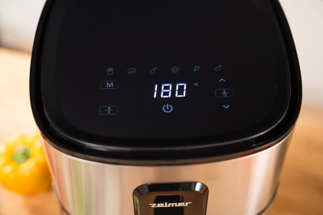Air Fryer Frytkownica beztłuszczowa ZELMER ZAF6000 Intuicyjne ustawianie temperatura czas cyfrowy panel sterowania rezultaty dania