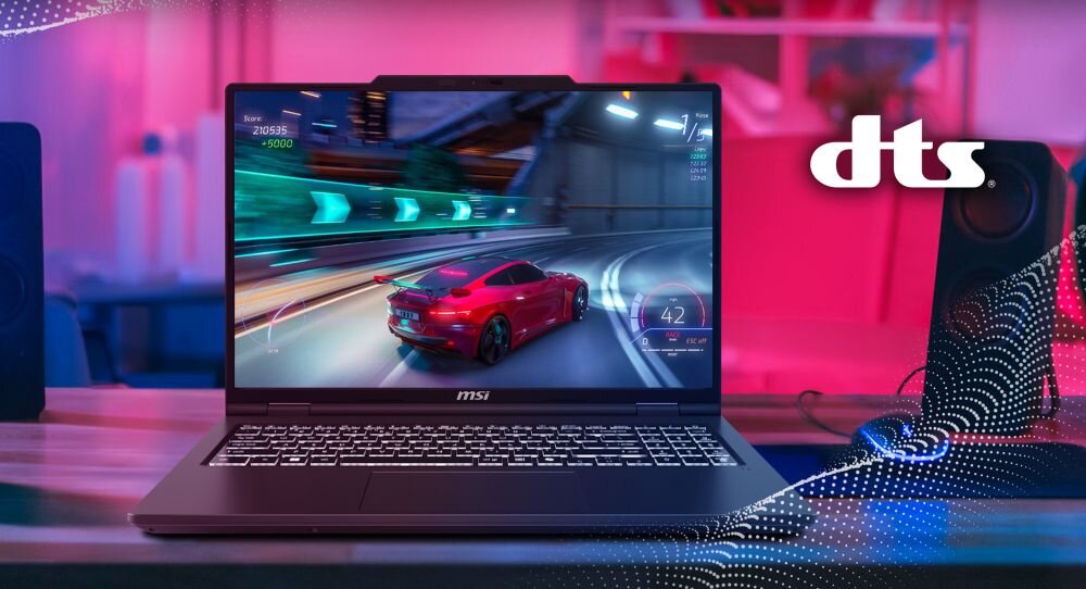 Laptop MSI wyświetla grę wyścigową, a logo DTS podkreśla ulepszoną jakość dźwięku podczas grania w kolorowym studiu – Przestrzenny dźwięk DTS